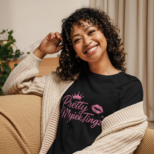 PrettyMyiek Signature Women's Relaxed T-Shirt PrettyMyiekTingz